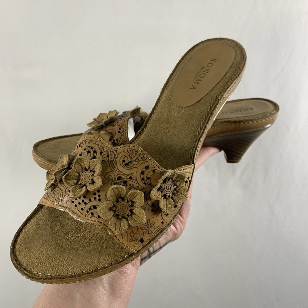 Womens Y2K Retro Floral Applique Leather Kitten Heeled Mules Size 7 Brown Boho